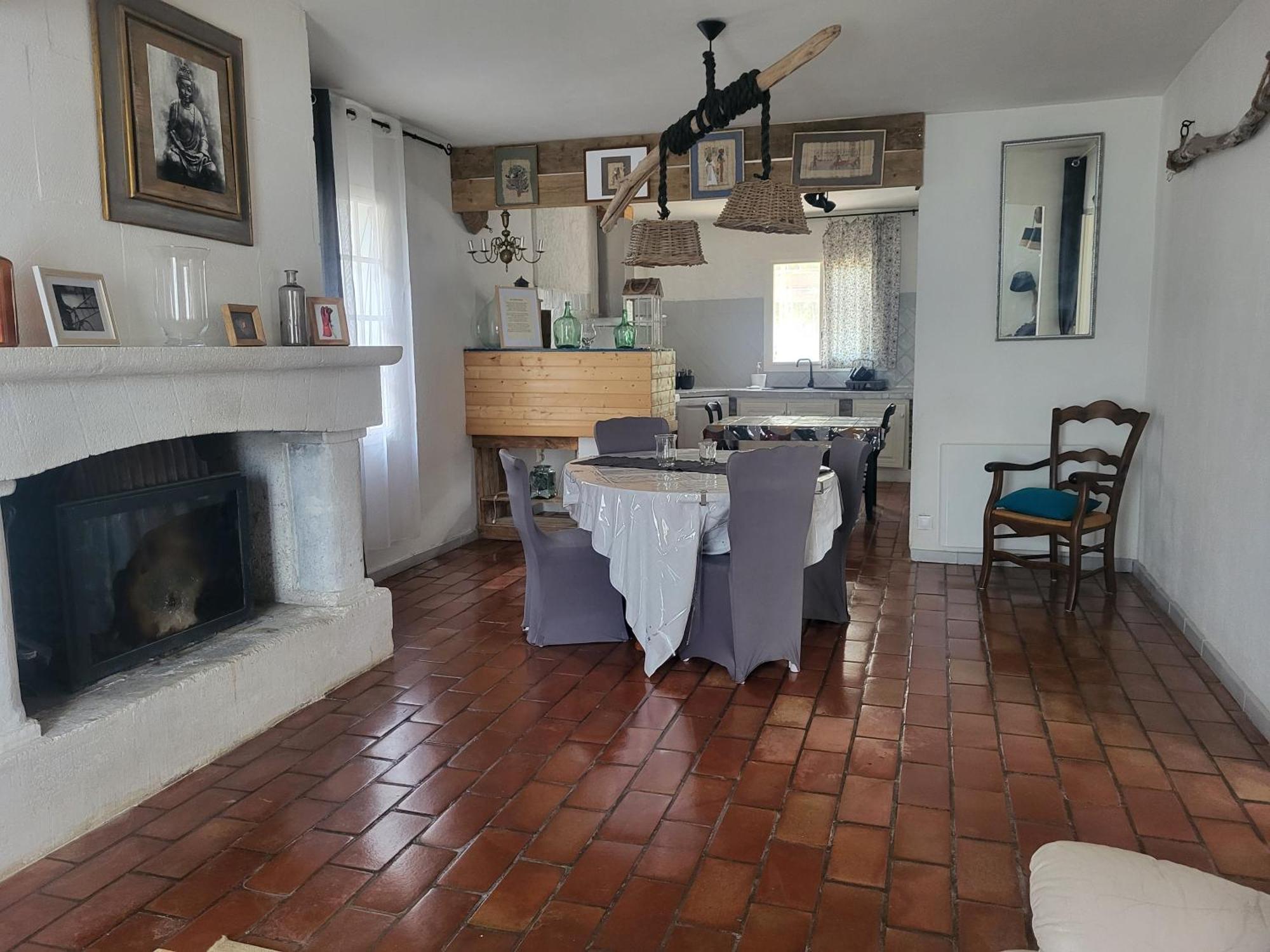 Maison Au Calme Sur Arles别墅 外观 照片